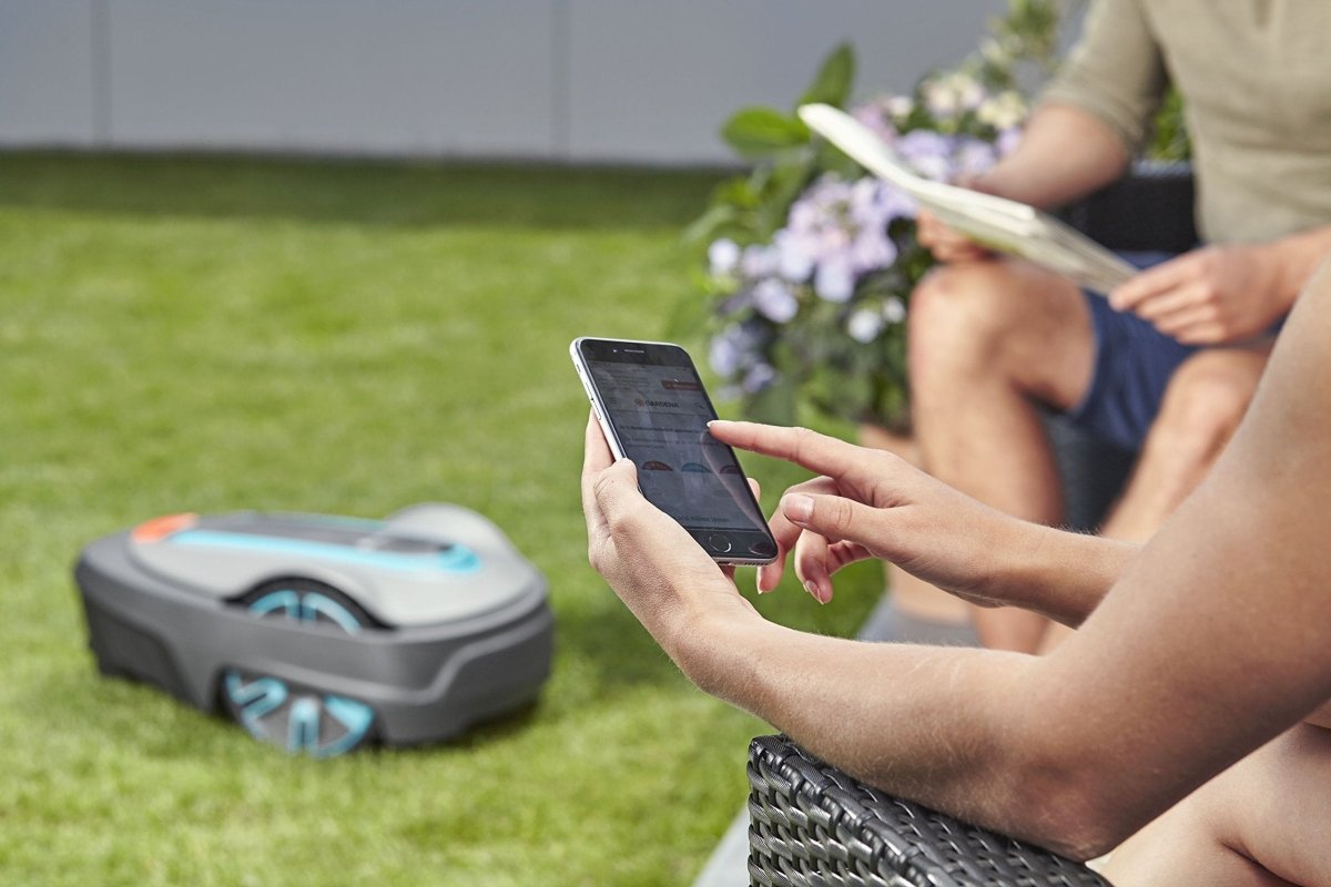 Gardena Smart Sileno Life Set Lawn Mower Robot - SmartHomeFinder.com